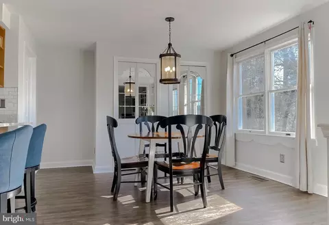 Dining - 16512 Piney Point Rd, Piney Point, MD 20674 photo 1 of 5