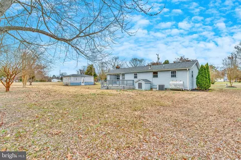 24338 Longview Rd, Chaptico, MD 20621 photo 4