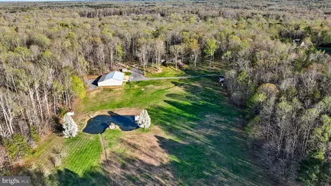 41998 Pleasant Valley Ct, Hollywood, MD 20636