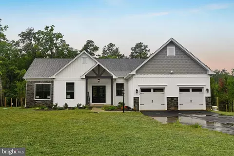 19103 Windsor, Drayden, MD 20630