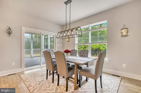 Dining - 19103 Windsor, Drayden, MD 20630 photo 1 of 1