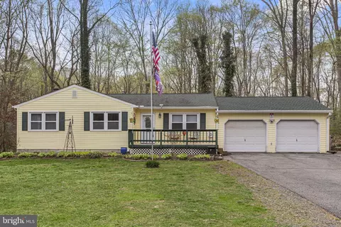 29025 Hill And Dale Dr, Mechanicsville, MD 20659