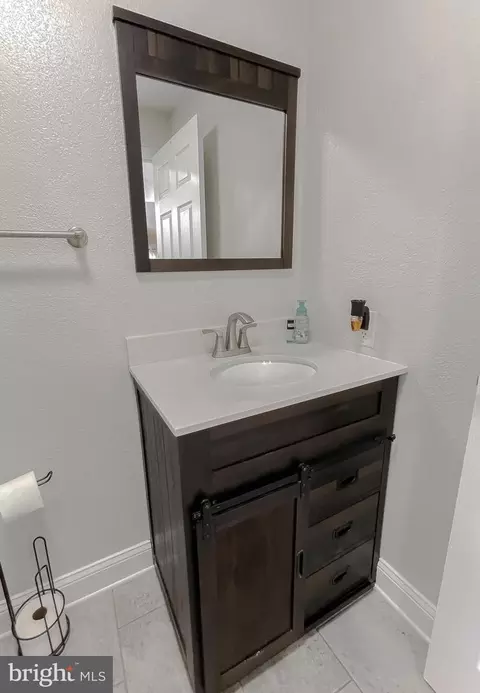 Bath - 49292 Bennett Dr, Ridge, MD 20680 photo 2 of 9