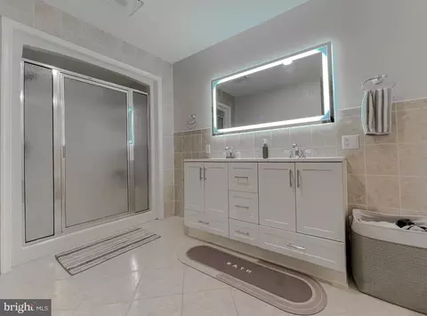 Bath - 49292 Bennett Dr, Ridge, MD 20680 photo 7 of 9