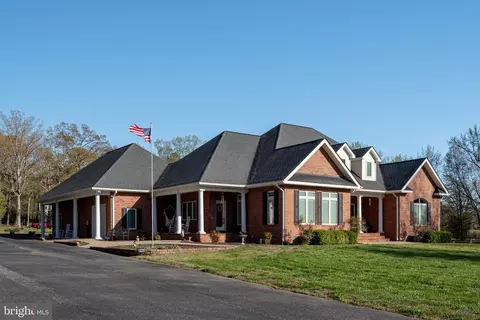 45201 Shetland Acres Dr, Valley Lee, MD 20692