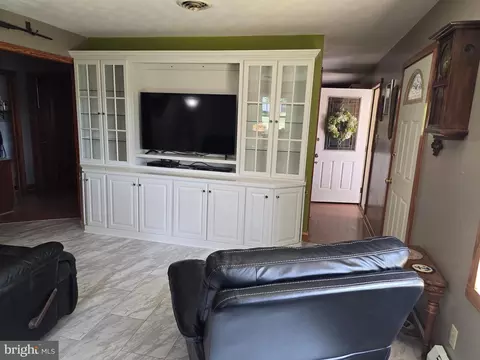 18631 Cherryfield Rd, Drayden, MD 20630 photo 9
