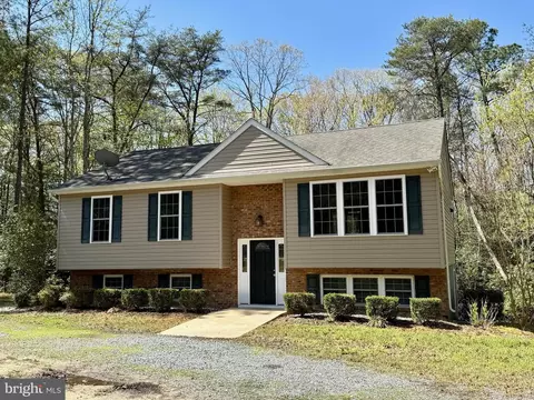 18871 Three Notch Rd, Lexington Park, MD 20653