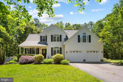 44114 Woodmont Dr, Leonardtown, MD 20650