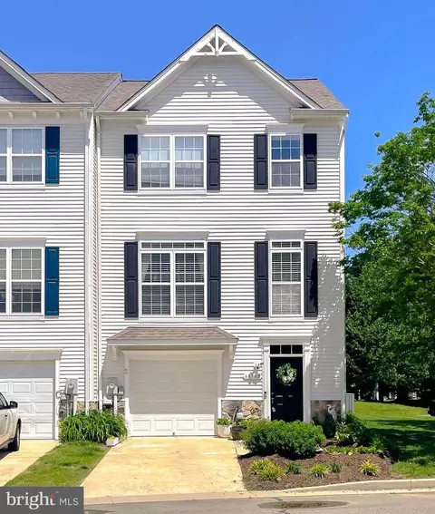 48398 Sunburst Dr, Lexington Park, MD 20653