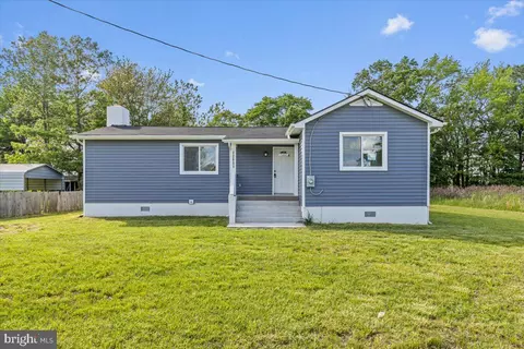 22801 Pleasant Ln, Bushwood, MD 20618