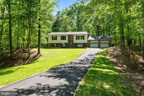 26507 Yowaiski Mill Rd, Mechanicsville, MD 20659