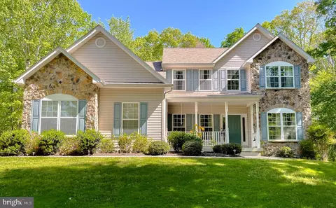 39316 Persimmon Creek Rd, Mechanicsville, MD 20659