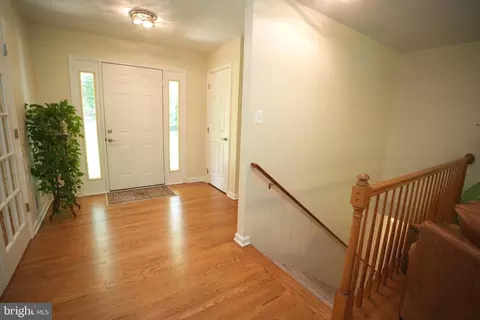 Entry Way - 21034 Aster Dr, Callaway, MD 20620 photo 2 of 4