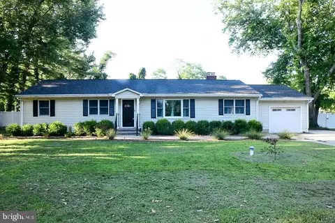 45046 Irvin St, Hollywood, MD 20636