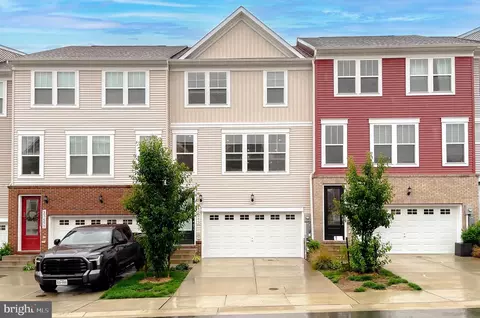 23463 Sugar Pine Ln, California, MD 20619
