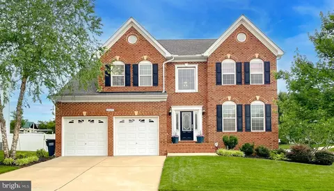 24655 Broad Creek Dr, Hollywood, MD 20636