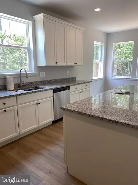 19112 Windsor, Drayden, MD 20630 photo 4