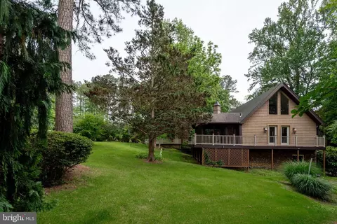 26747 Cat Creek Rd, Mechanicsville, MD 20659