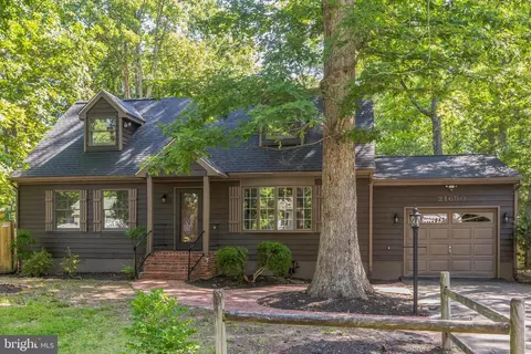 21650 Atalanta St, Lexington Park, MD 20653