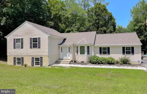 37290 Newlands St, Mechanicsville, MD 20659