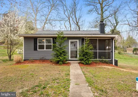 27149 Barton St, Mechanicsville, MD 20659