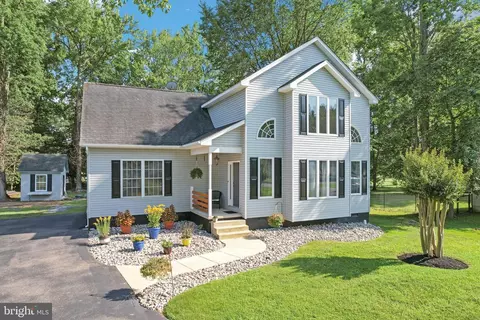 35433 Golf Course Dr, Mechanicsville, MD 20659