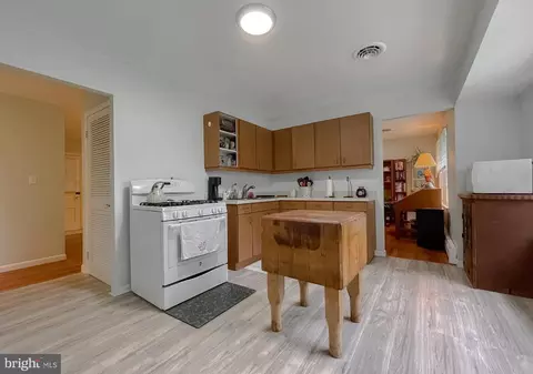 38186 Beach Rd, Coltons Point, MD 20626 photo 12