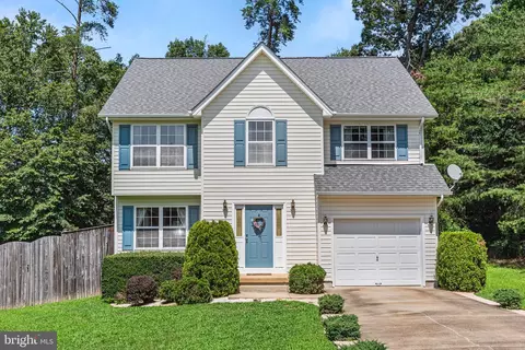46728 Sandalwood St, Lexington Park, MD 20653