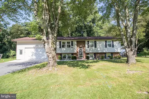 30195 Dudley Rd, Mechanicsville, MD 20659