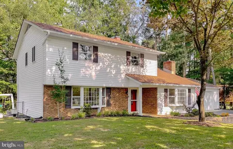 21444 Morris Dr, Lexington Park, MD 20653