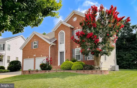 24424 Broad Creek Dr, Hollywood, MD 20636