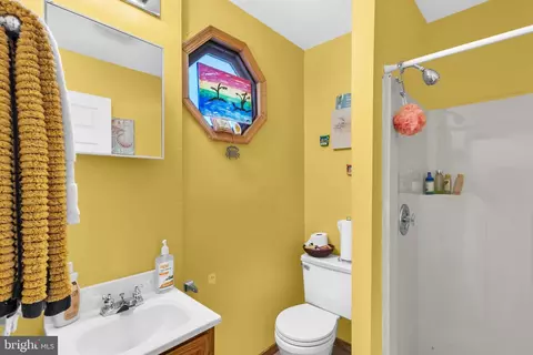 Bath - 24385 Macarthur Dr, Chaptico, MD 20621 photo 2 of 2