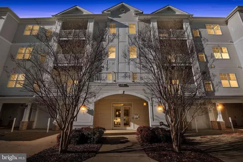 23530 F D R Blvd #206, California, MD 20619