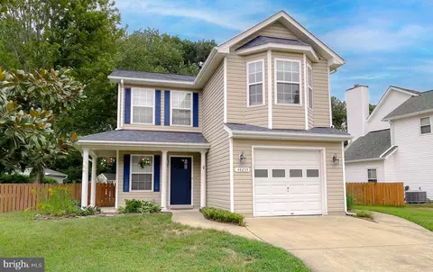 48233 Keel Dr, Lexington Park, MD 20653