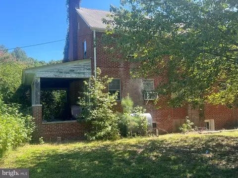 Exterior - 17677 Three Notch Rd, Dameron, MD 20628 photo 5 of 10
