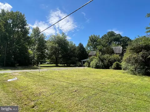Exterior - 17677 Three Notch Rd, Dameron, MD 20628 photo 1 of 10