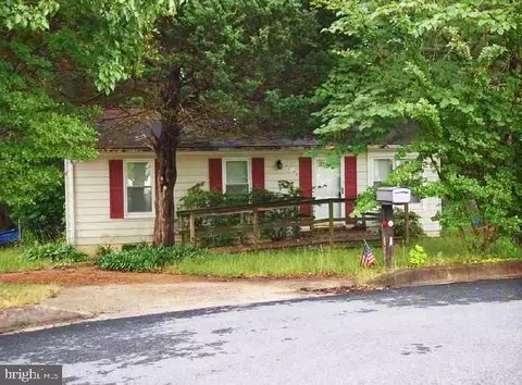 22144 Erickson Ct, Lexington Park, MD 20653