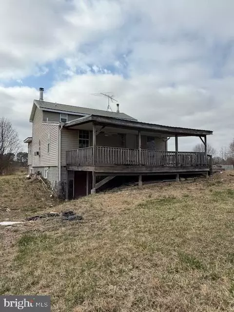 Exterior - 21365 Canoe Nck, Abell, MD 20606 photo 3 of 5