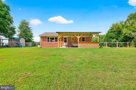 39145 Foley Mattingly Rd, Mechanicsville, MD 20659