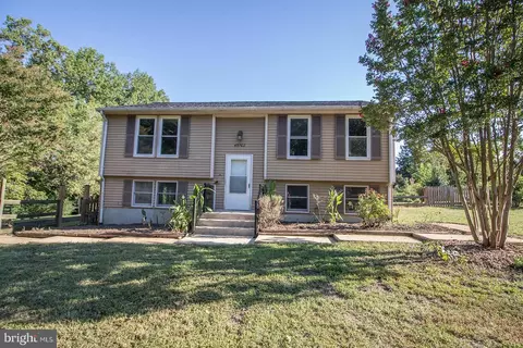 45702 Robinson Ct, Great Mills, MD 20634