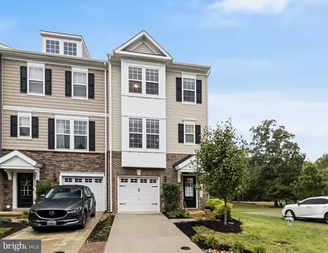 44183 Goldenzelle Way, California, MD 20619