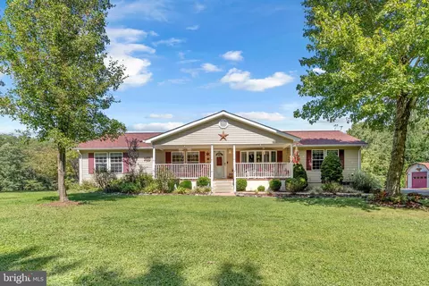 39940 Oscar Buckler Ln, Mechanicsville, MD 20659