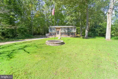 28937 Autumnwood Dr, Mechanicsville, MD 20659