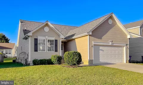 45520 Shannon St, Great Mills, MD 20634