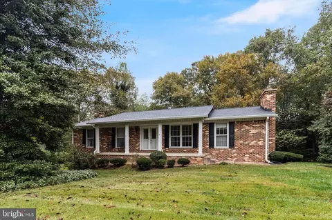 37280 Heath Ct, Mechanicsville, MD 20659
