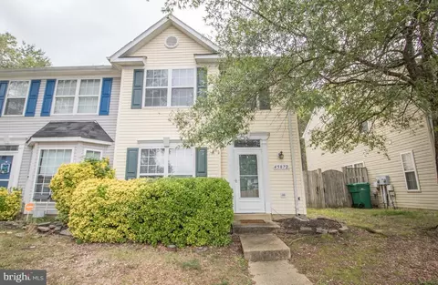 45872 Saint Jeromes Ct E, Great Mills, MD 20634