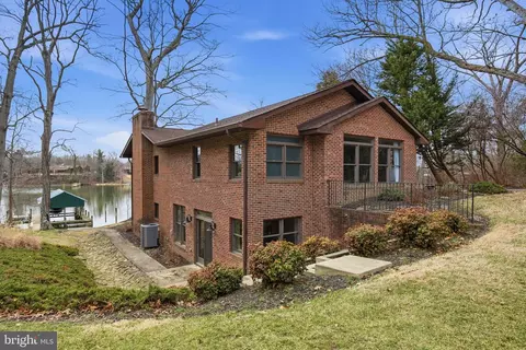 44831 Smiths Nursery Rd, Hollywood, MD 20636