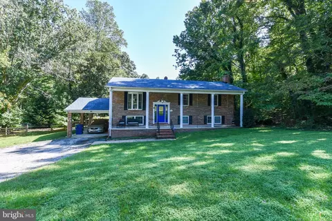 30130 Huntt Rd, Mechanicsville, MD 20659