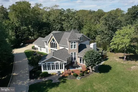 23495 River Rd, Lexington Park, MD 20653