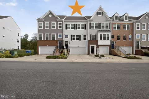 23776 Myrtle Glen Way, California, MD 20619